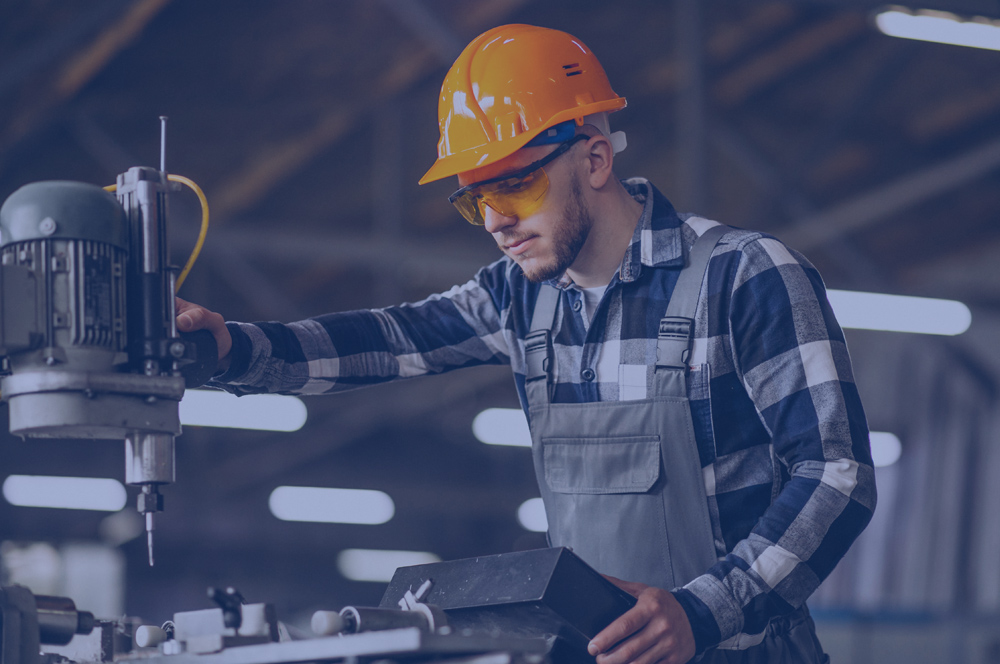 CMMS Software mit CAFM Software für Industrie, produzierendes Gewerbe und Maschinenbau CMMS Software mit CAFM Software für Industrie, produzierendes Gewerbe und Maschinenbau